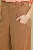 Casual linen-cotton pants with functional side pockets