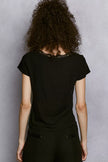 Feminine lace trim on round neck crop shirt