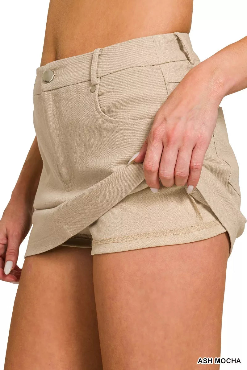 Beige cotton twill lined mini skirt with pockets, slim fit and button closure