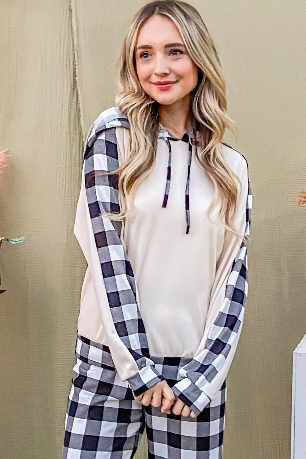 Hooded top with soft fabric details in black and white plaid